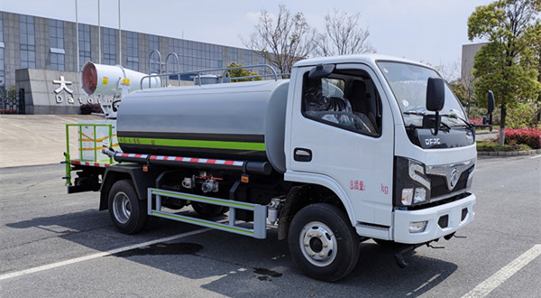 �|�LС������6����ˮ��30���F�ھG������܇